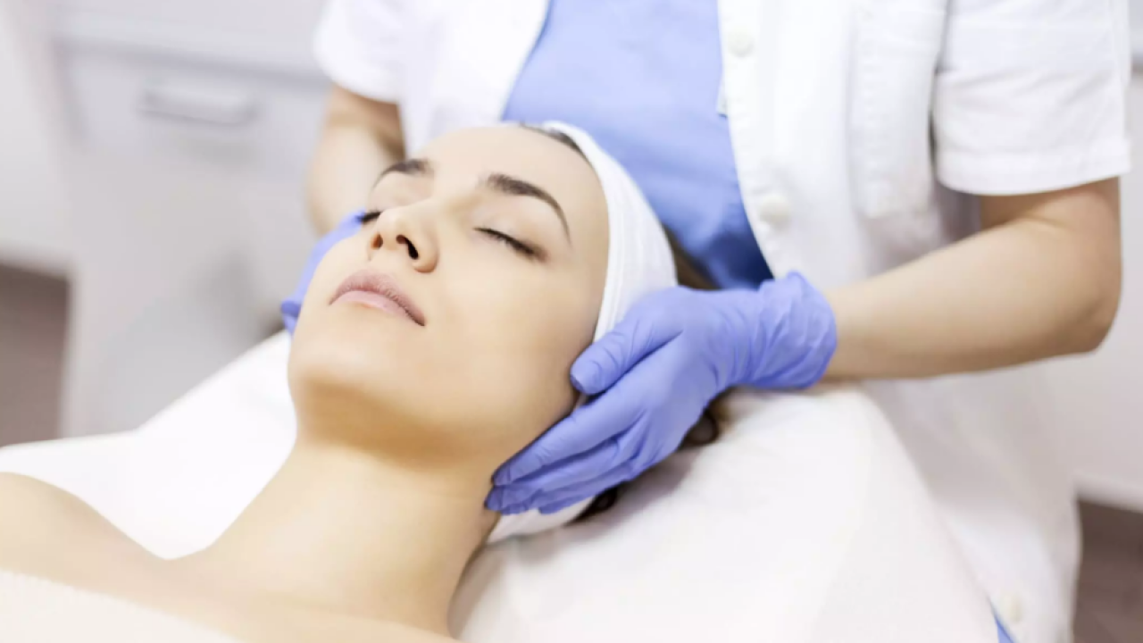How Much Is A Facial Treatment Uk?