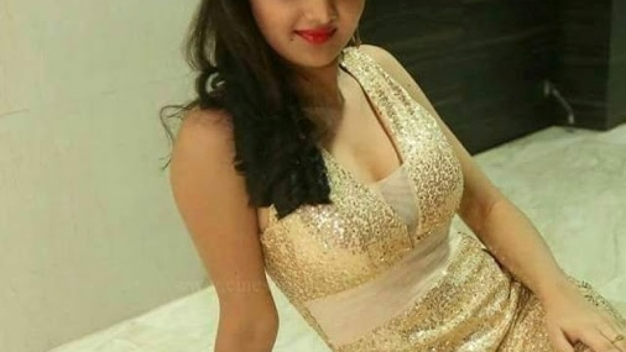 Hyderabad Escorts | NatashaRoy | Find Hot and Sexy Hyderabad Call Girls 24/7
