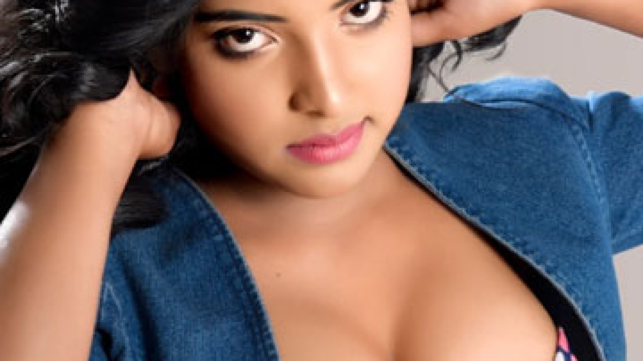 Enjoy Full Evening With A Persuading Chennai Escort