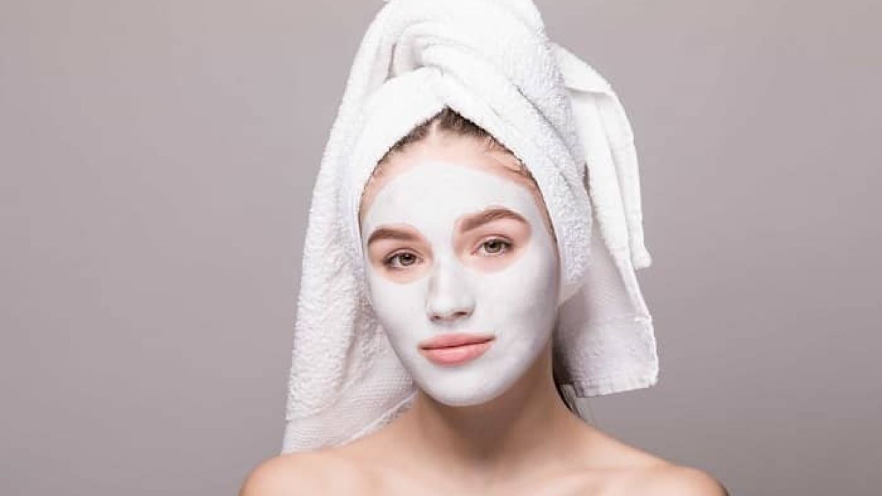 Give Yourself a Home Facial! Follow These 7 Easy Steps Today!
